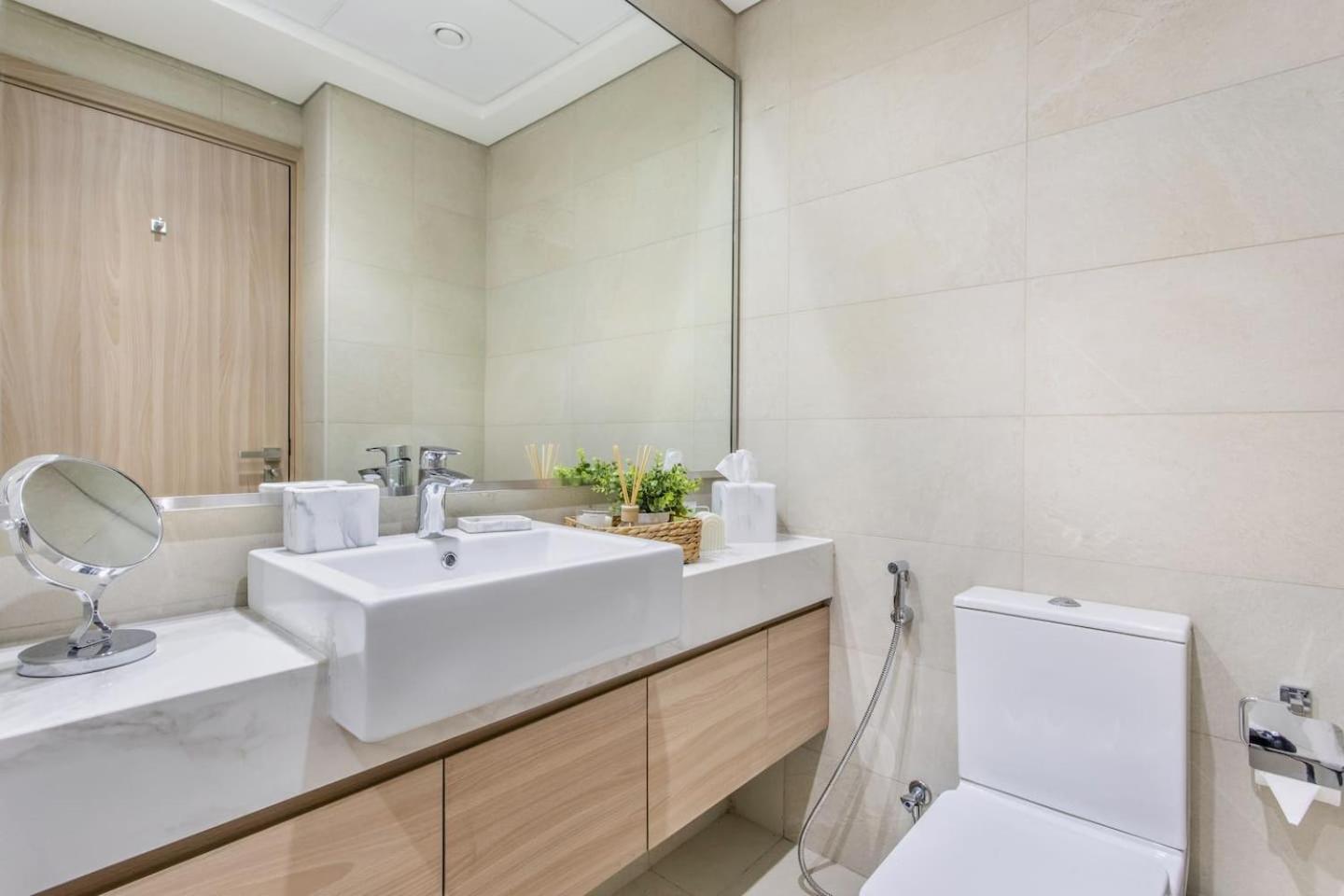Apartment Artist Heaven Studio! Riviera 35! 10 Min Downtown Dubai