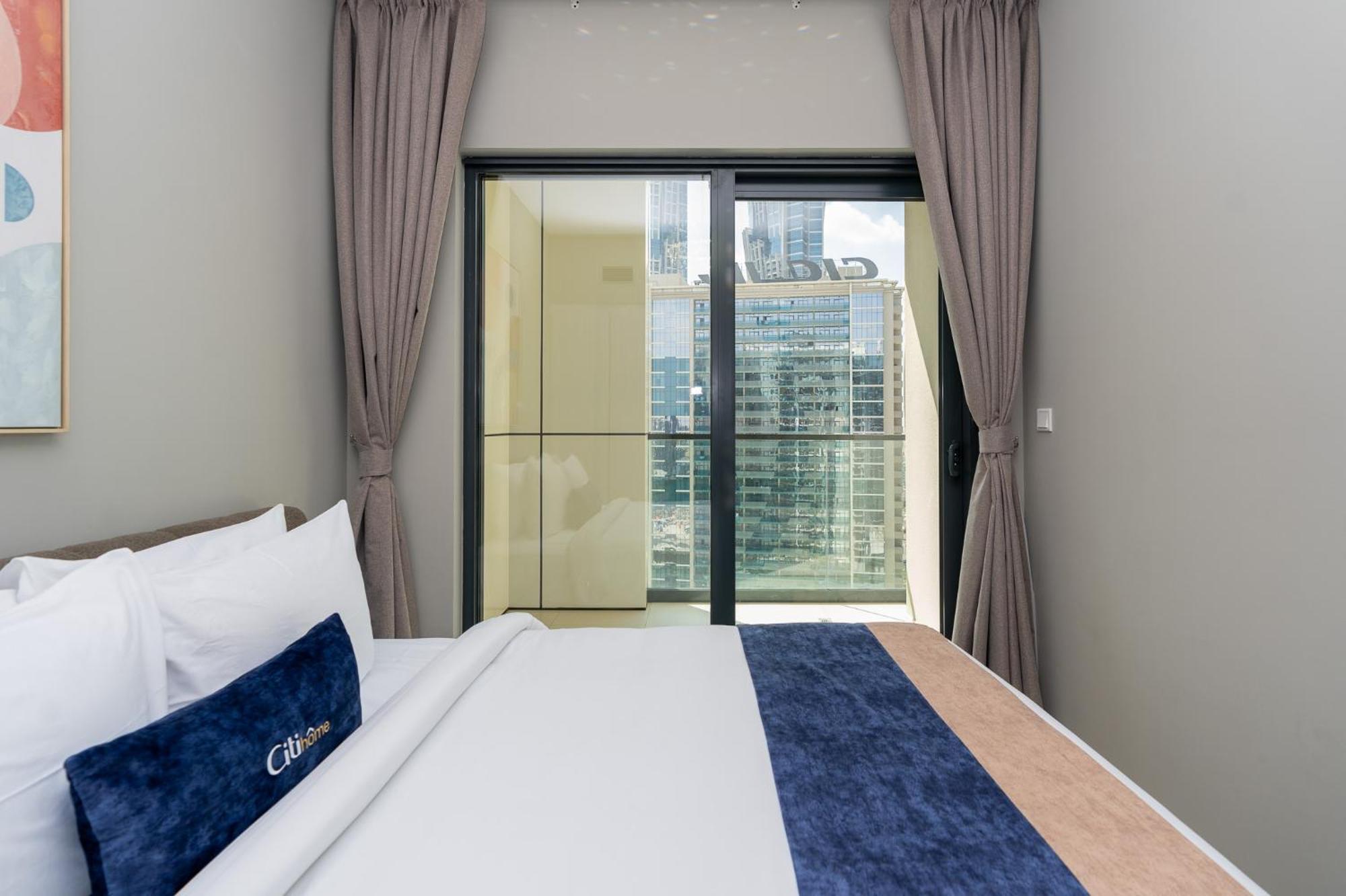Daire Citihome-1br In Business Bay Overlooking The Canal Dubai