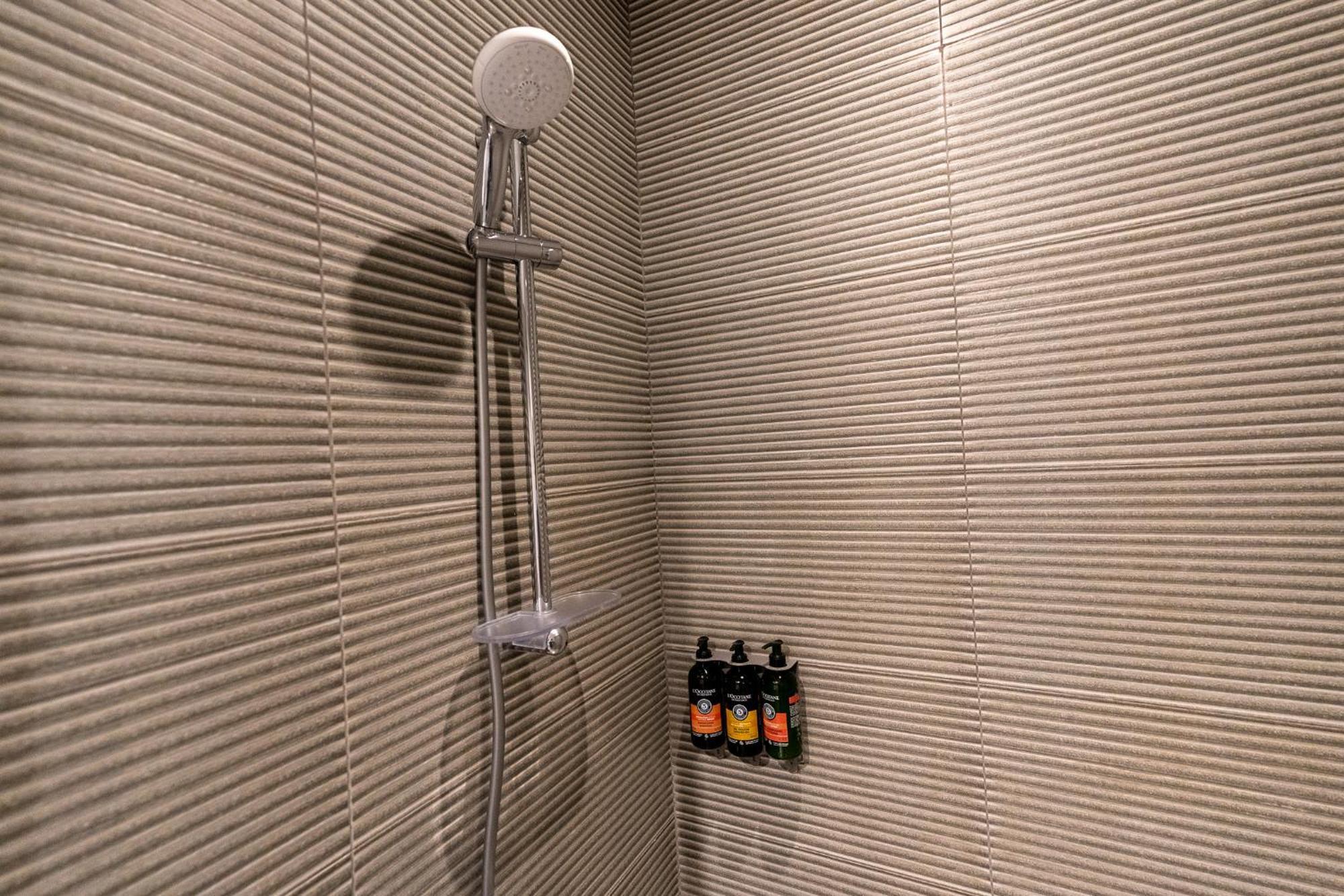 Citihome-1br In Business Bay Overlooking The Canal Daire