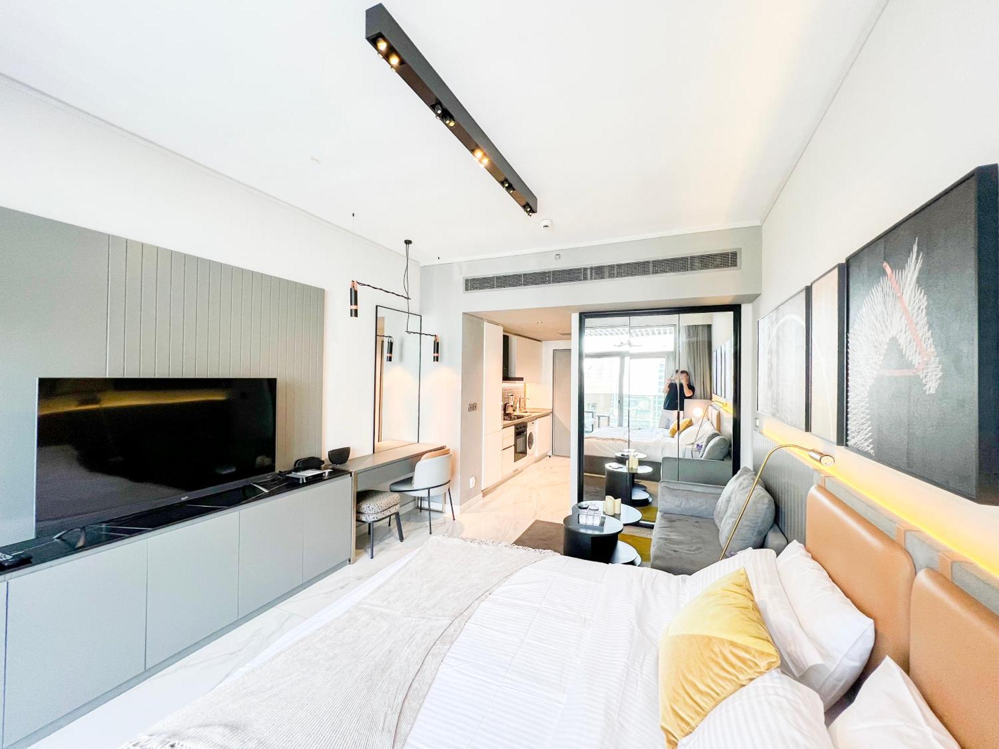 Apartment Mag318, Modern Studio With Great Amenities And Canal View, 5min Walk To Mall