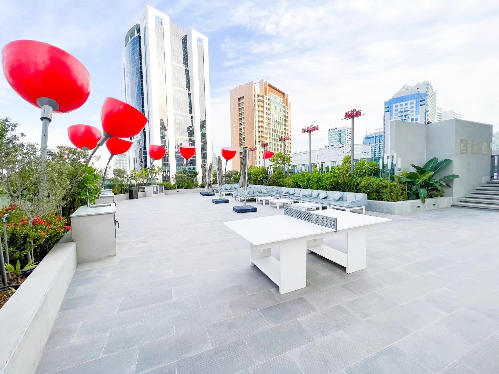 Mag318, Modern Studio With Great Amenities And Canal View, 5min Walk To Mall Apartment Dubai