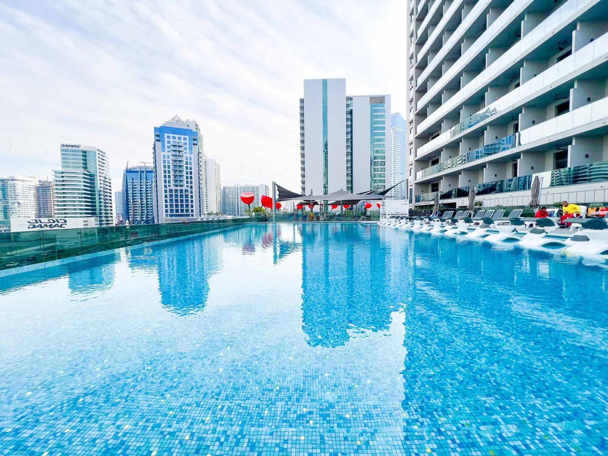 Apartment Mag318, Modern Studio With Great Amenities And Canal View, 5min Walk To Mall Dubai