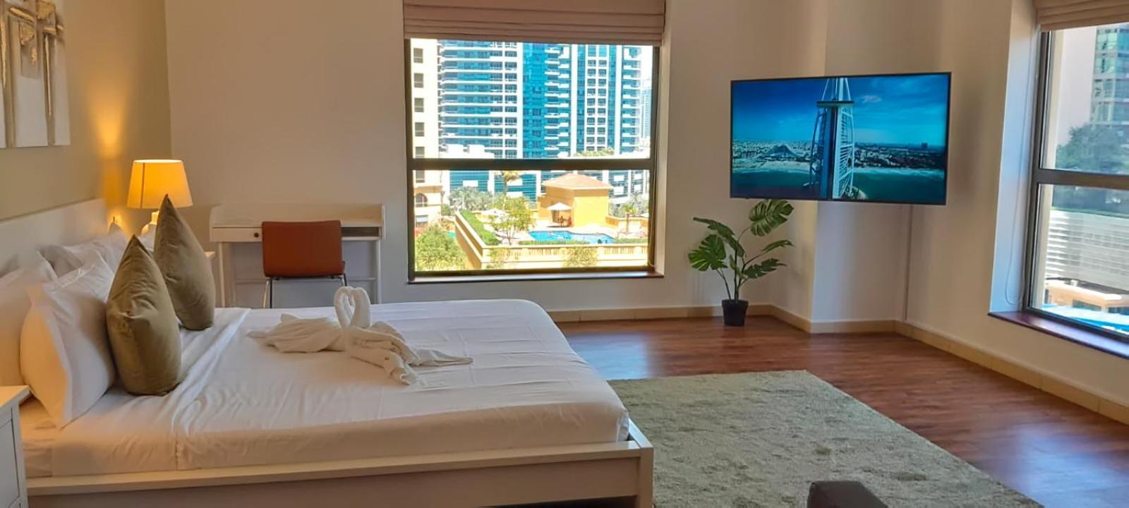 Specious 5br Maid On Jbr Prime Location! Walk To The Mall, Dining & Entertainment - By Sunkissed Homes Daire