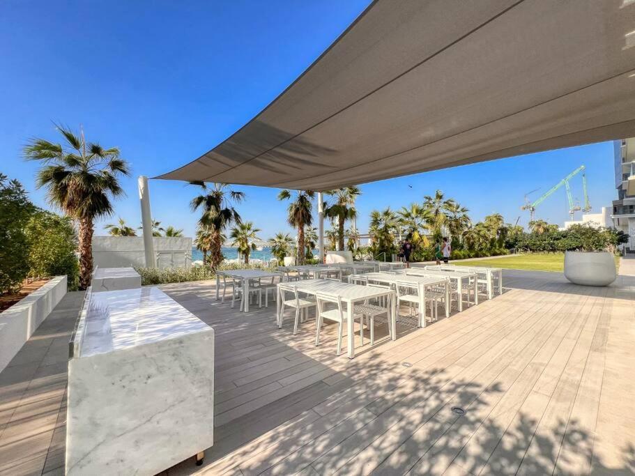 Fantastic And Rare 4br+maid's In Jbr Walk Apartment *