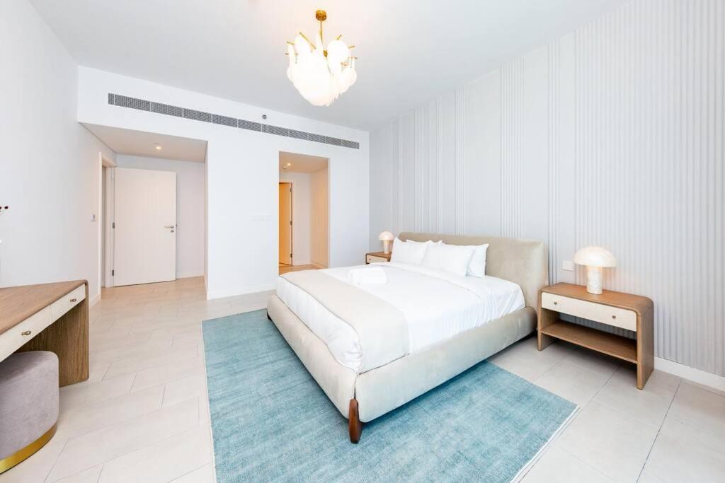 Fantastic And Rare 4br+maid's In Jbr Walk