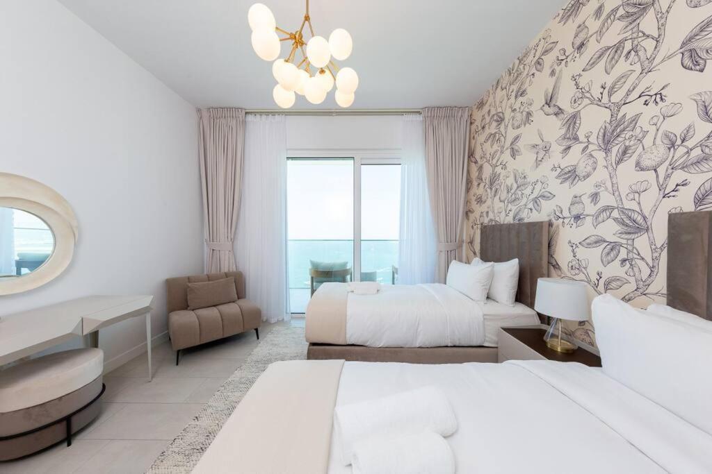 Fantastic And Rare 4br+maid's In Jbr Walk
