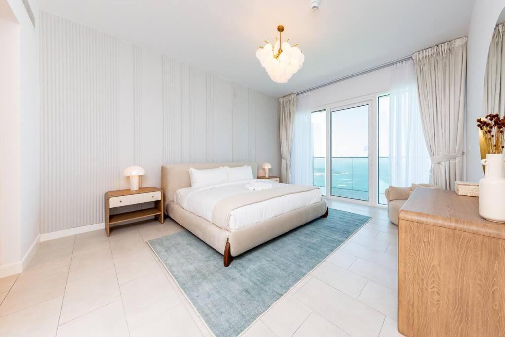 Fantastic And Rare 4br+maid's In Jbr Walk Apartment *