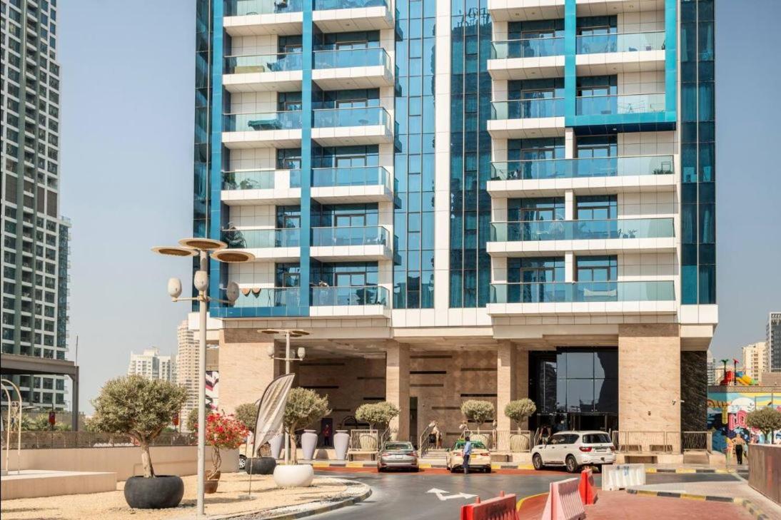 One Bed Mbl Jlt * Dubai