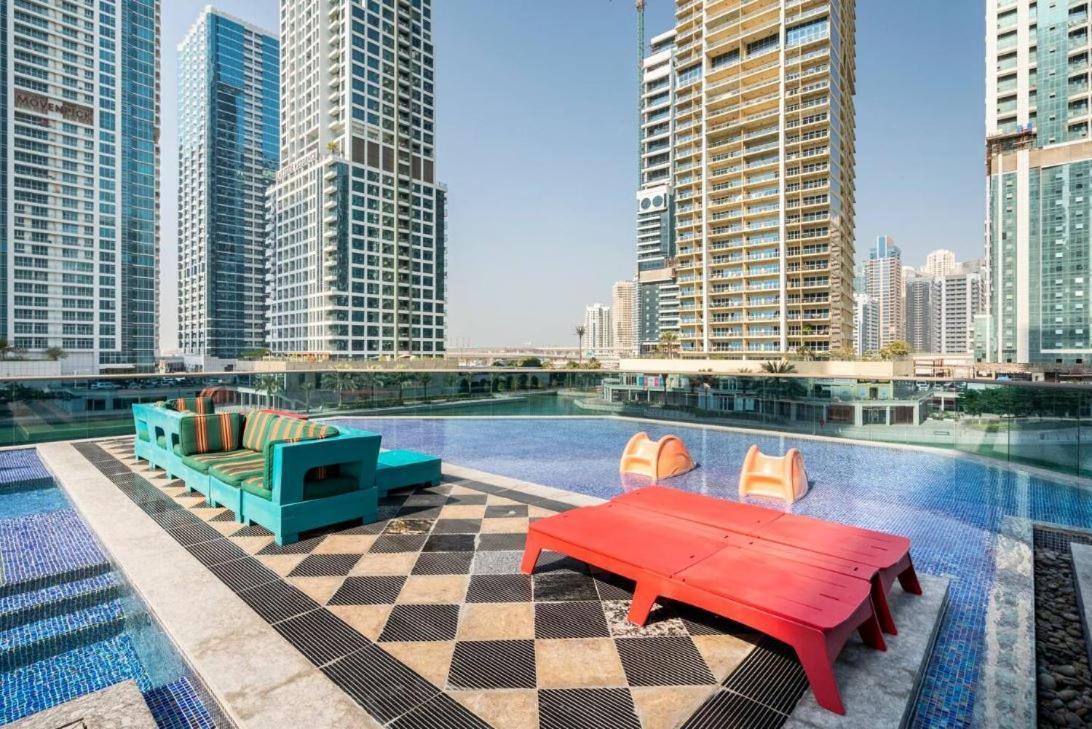 One Bed Mbl Jlt Dubai