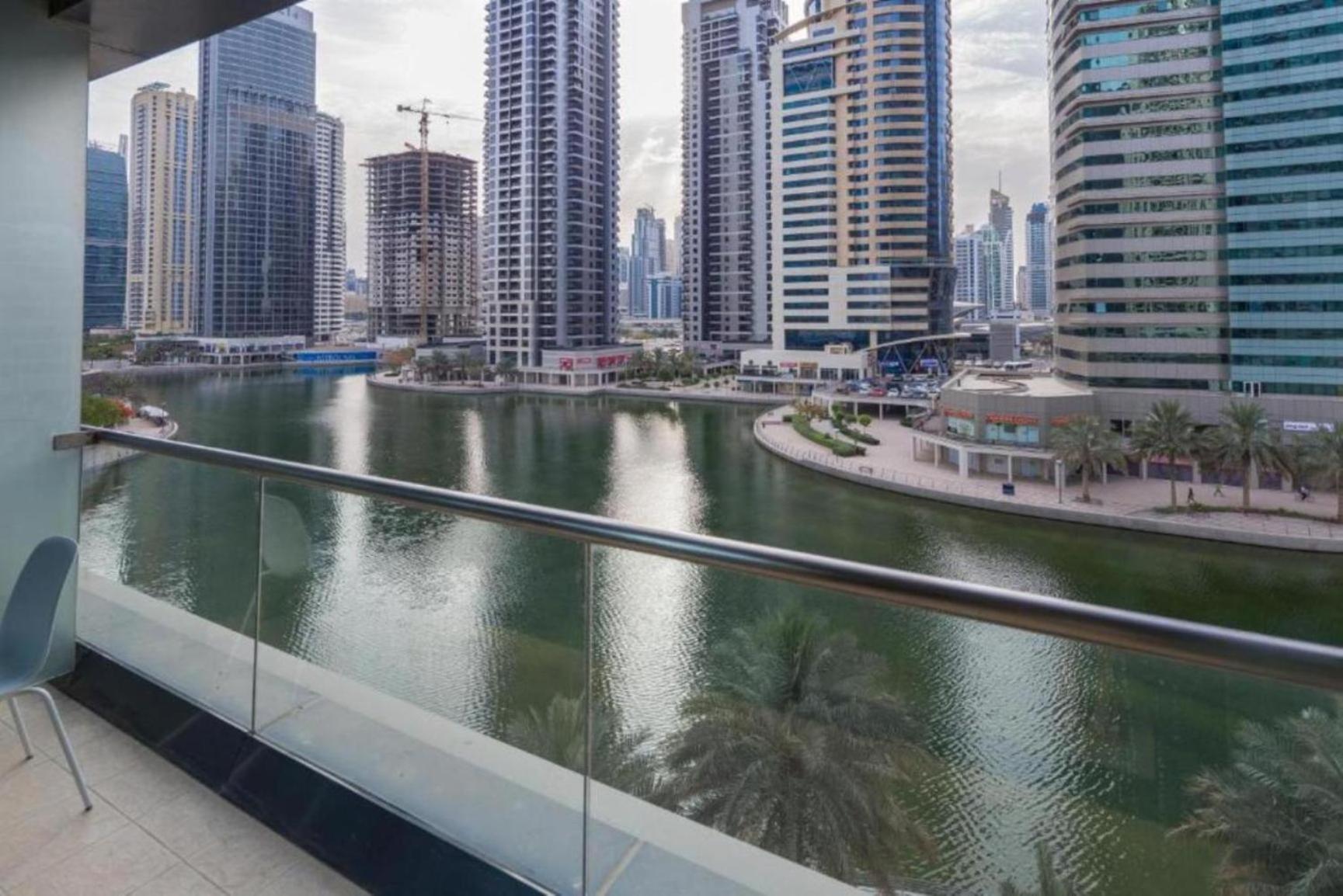Click - Jlt - & Balcony Lakes View Entire -ra *