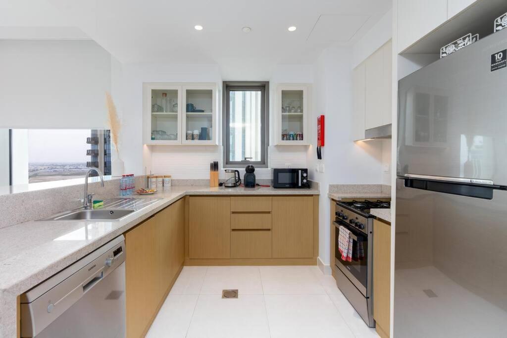 Daire 2bdr - Pool - Emaar - Creek Harbour Dubai