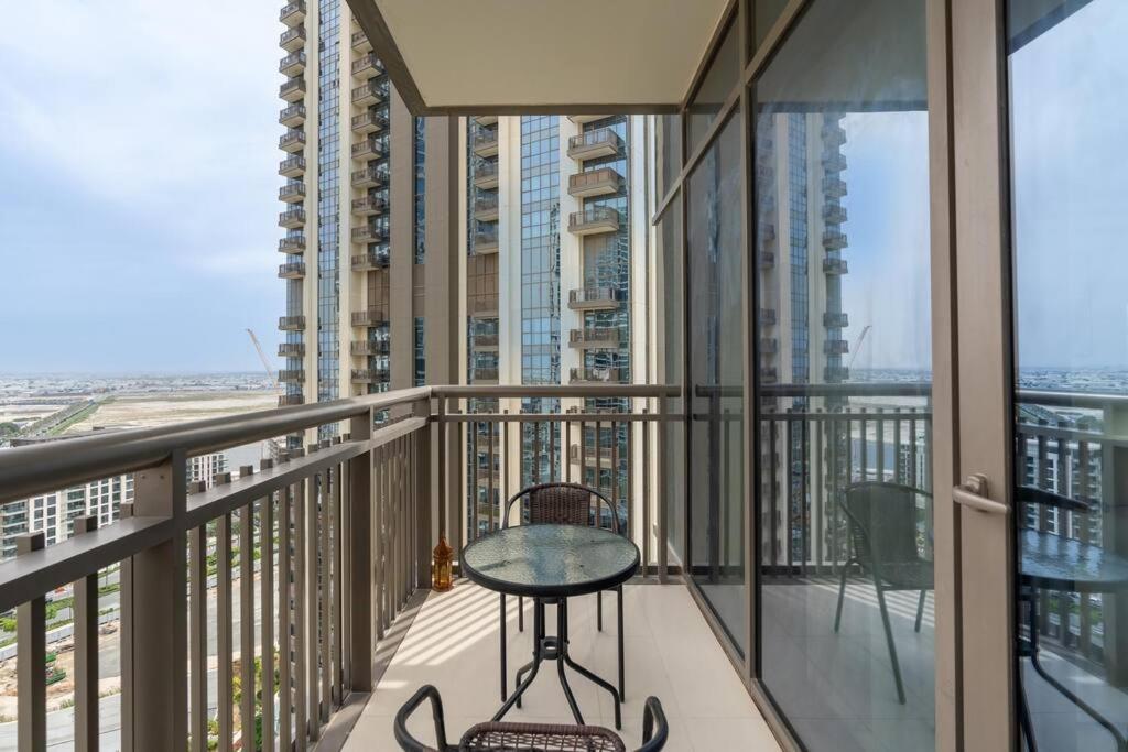 Daire 2bdr - Pool - Emaar - Creek Harbour
