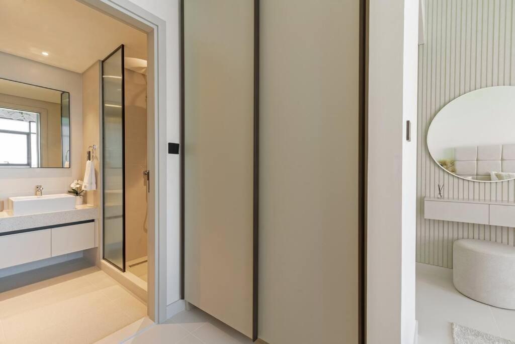 Goldbest - Emaar Beachfront 2bdr * Dubai