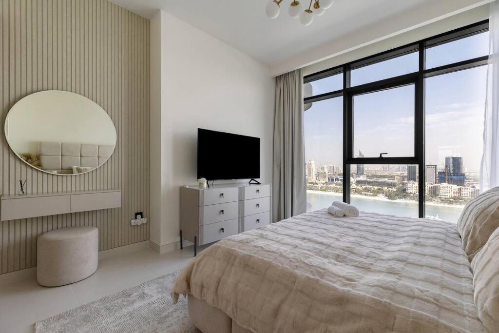 Apartment Goldbest - Emaar Beachfront 2bdr *