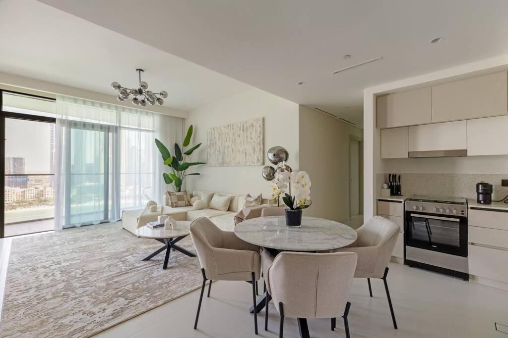 Goldbest - Emaar Beachfront 2bdr Apartment