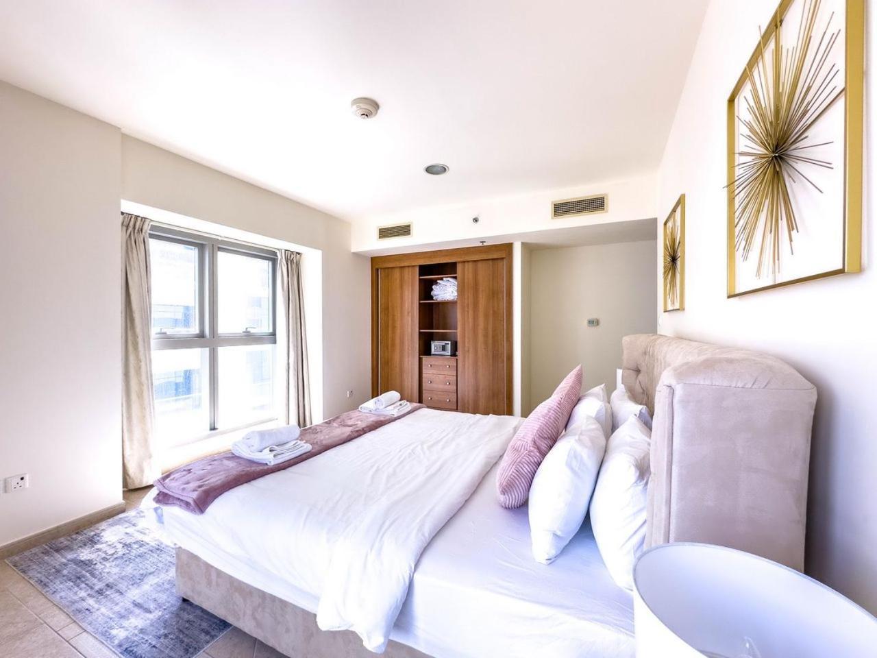 50 Percent Offer ! Iconic Princess Tower ! 64th Floor ! Sea View & Marina Walk View ! 3min To Marina Beach & Tram ! Spacious Apartment Dubai