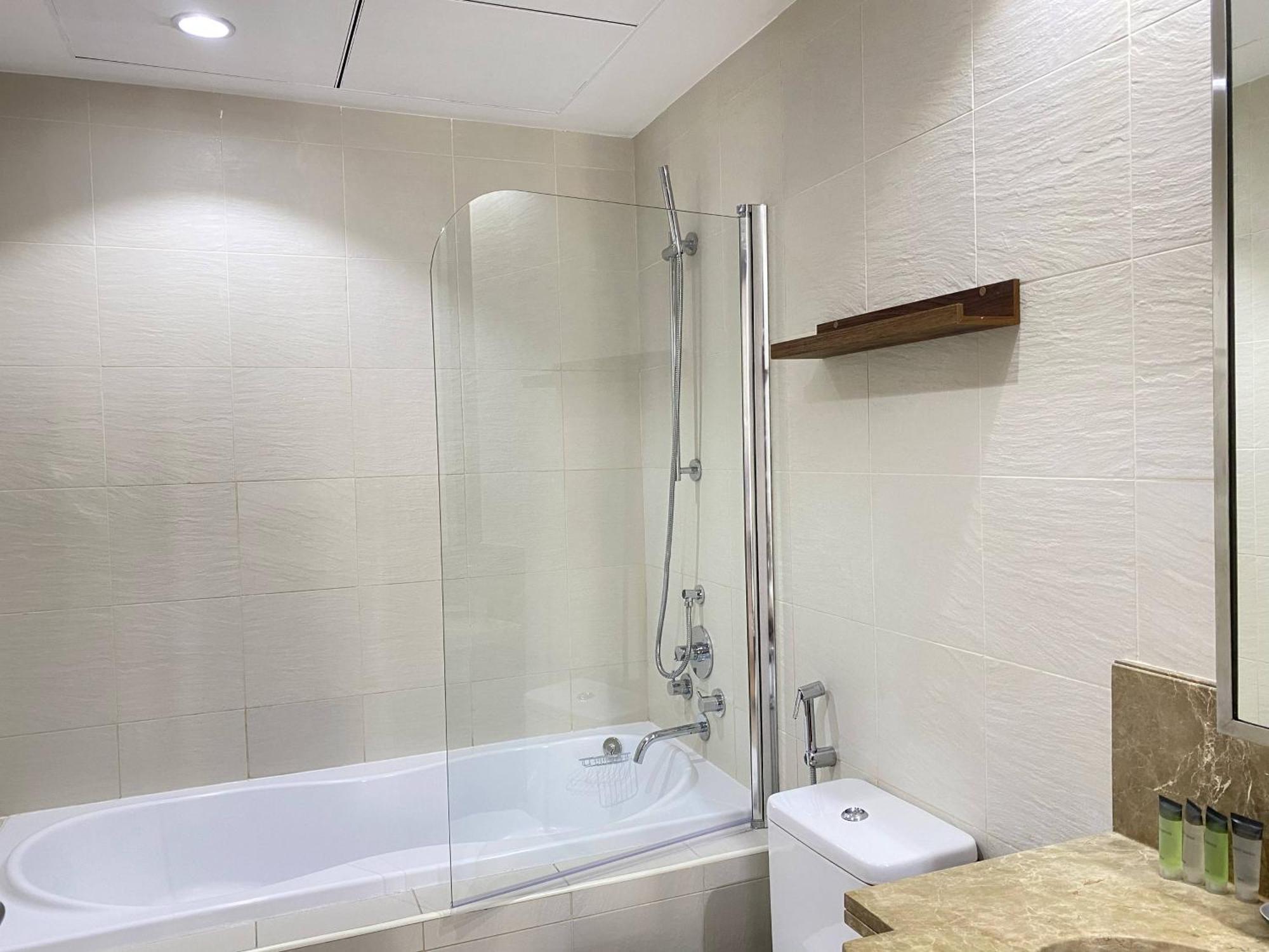Lux Standpoint Tower Burj & Fountain Views *