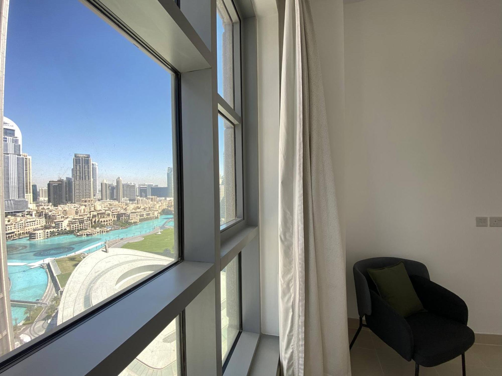 Lux Standpoint Tower Burj & Fountain Views * Dubai