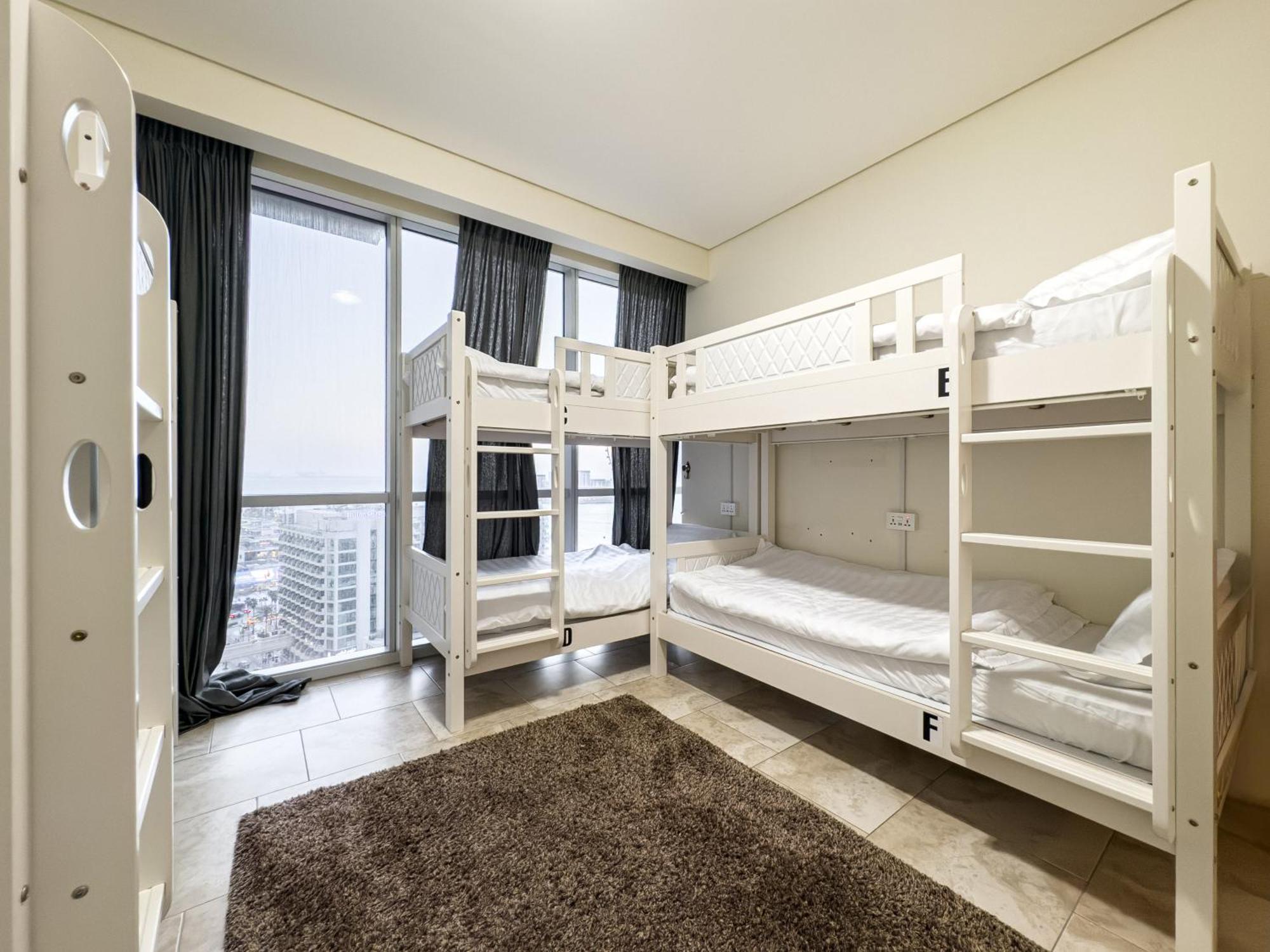 Ar Holiday Jbr Dubai