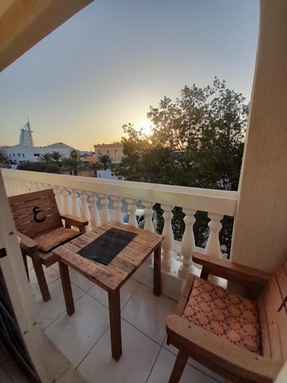 Guest house Comfortable Private In Compound Housing *