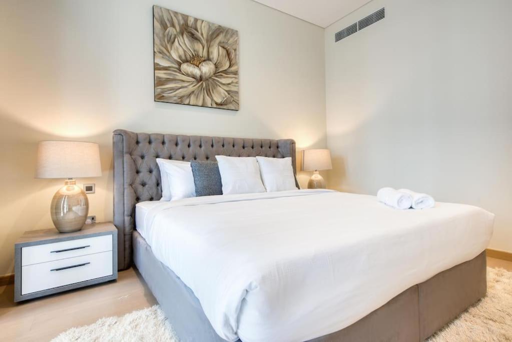Apartamento Rh - Spacious Chic Apartment, Next To Mall