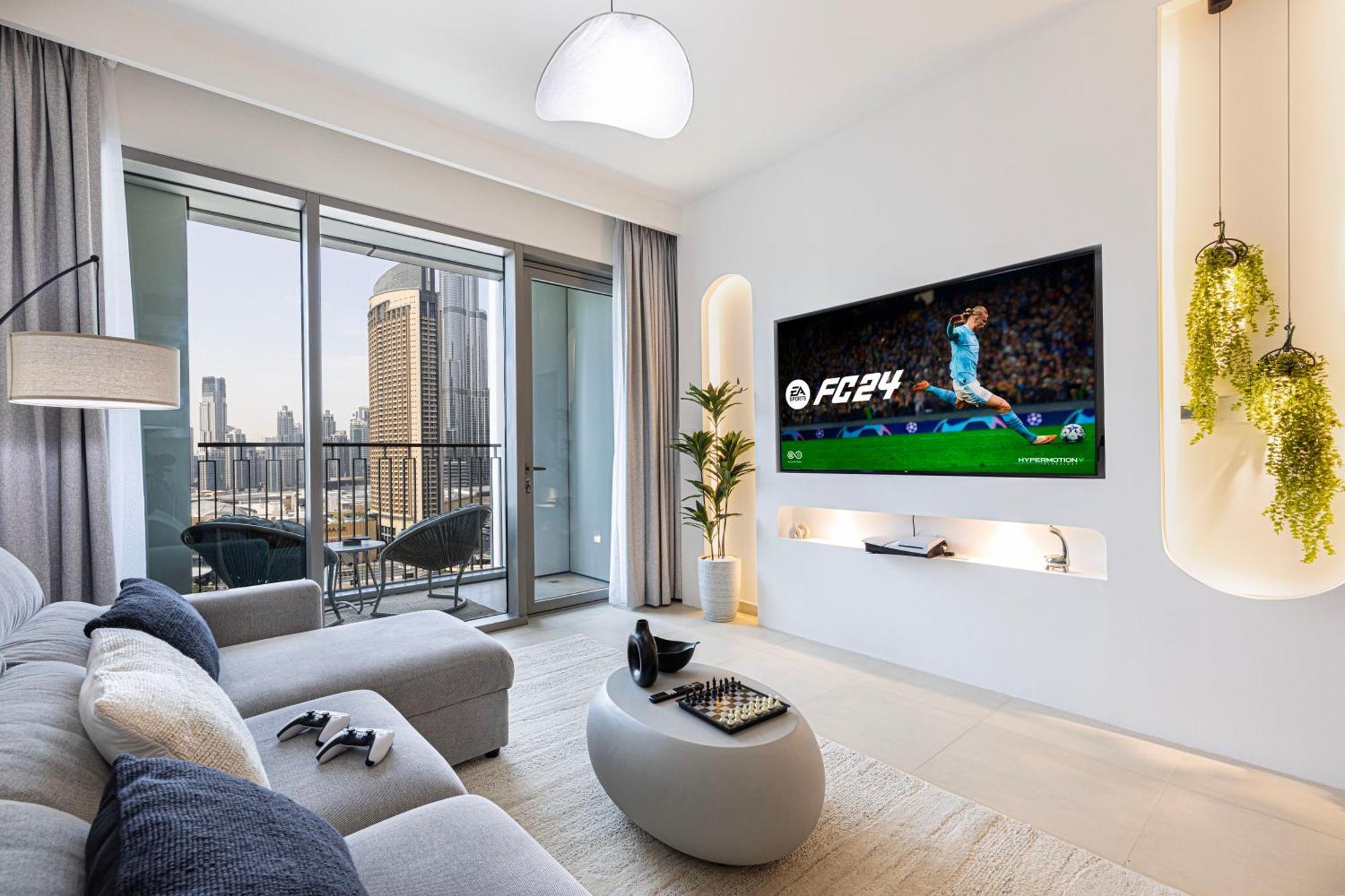 Burj Khalifa View & Mall Connection Apartment