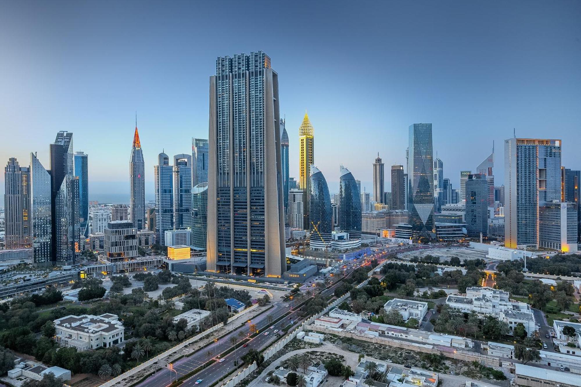 Apartment Sleeps 4 Mall Access Difc Views *