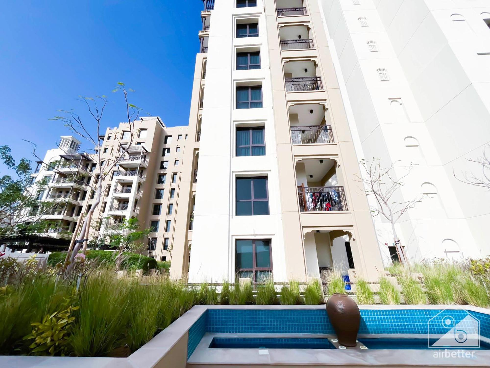 Apartment Cozy 1b Escape With Stunning Balcony Views