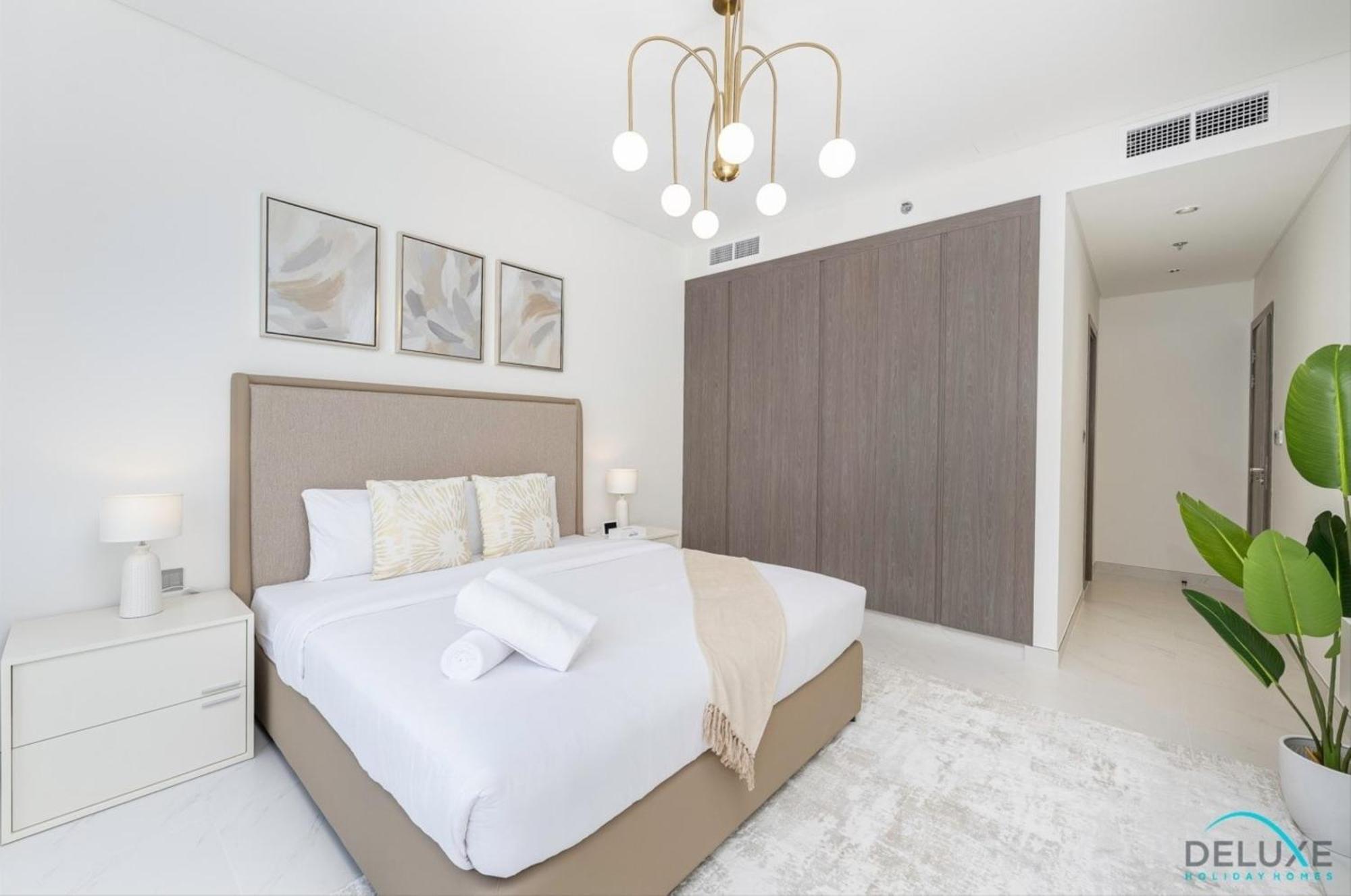 Apartment Lush 2br In District One Phase Iii, Mbr By Deluxe Homes *