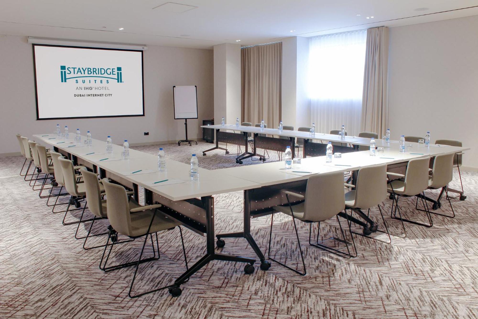 Staybridge Internet By Ihg Hotel 4*