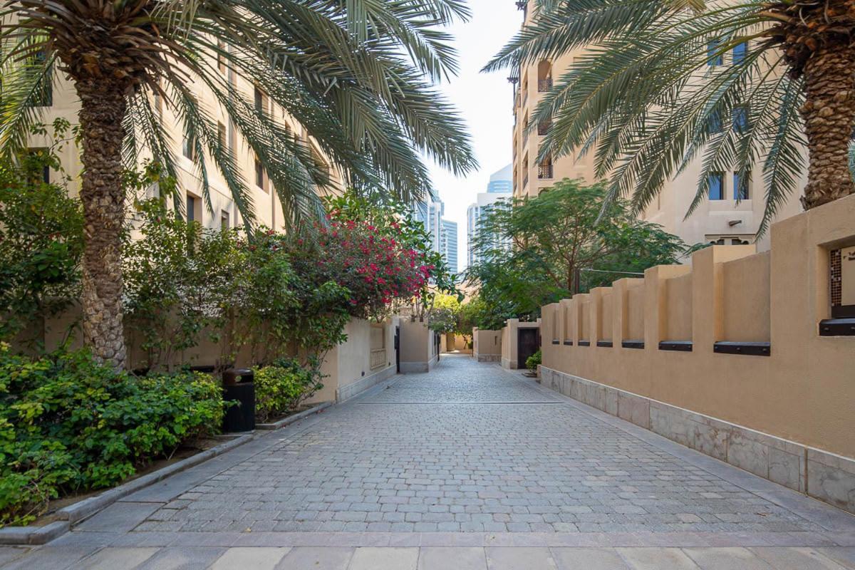 Frank Porter - Reehan 5 Dubai