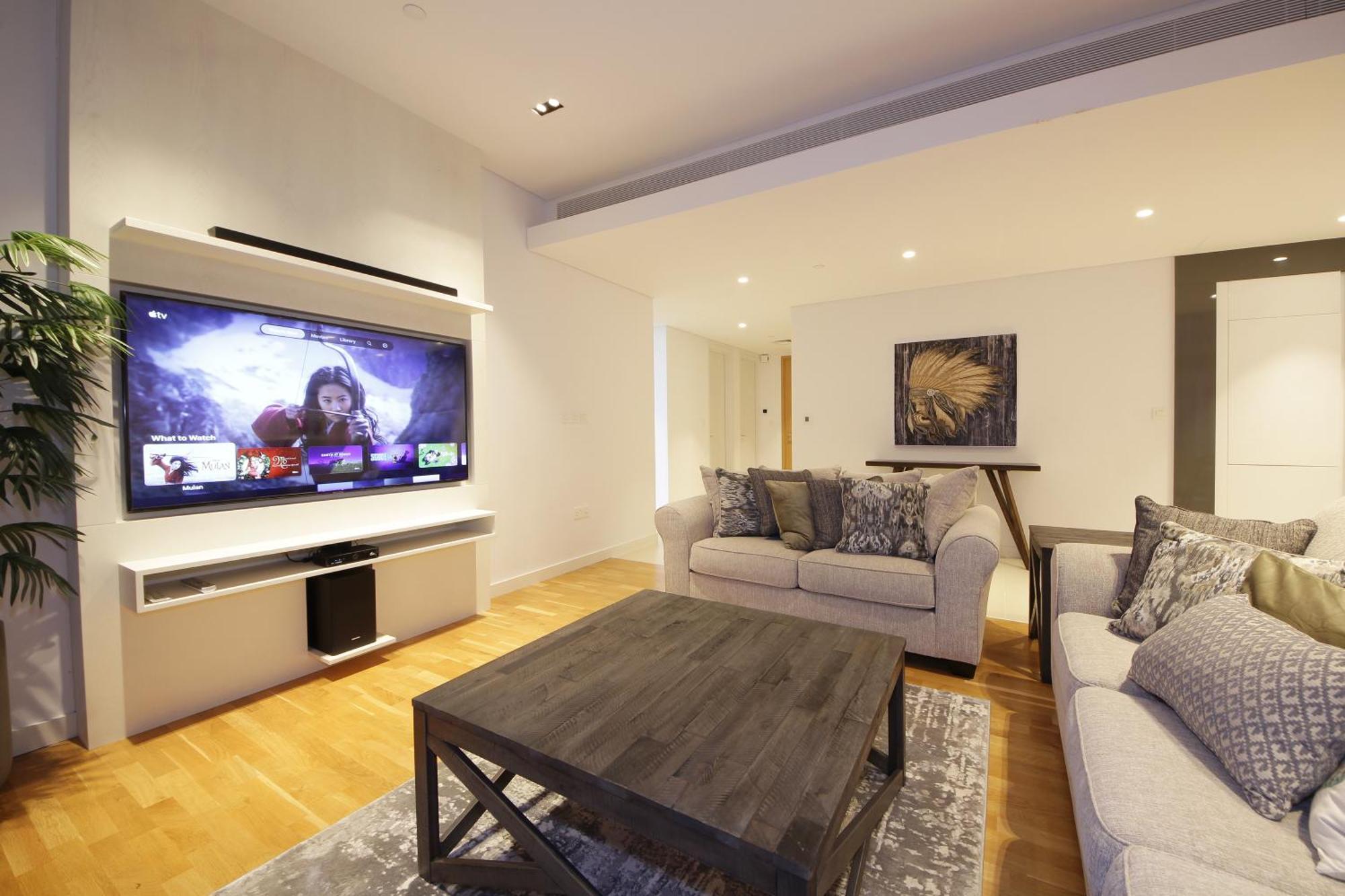 Apartment New Arabian Luxury 2 Bedroom In Blue Water