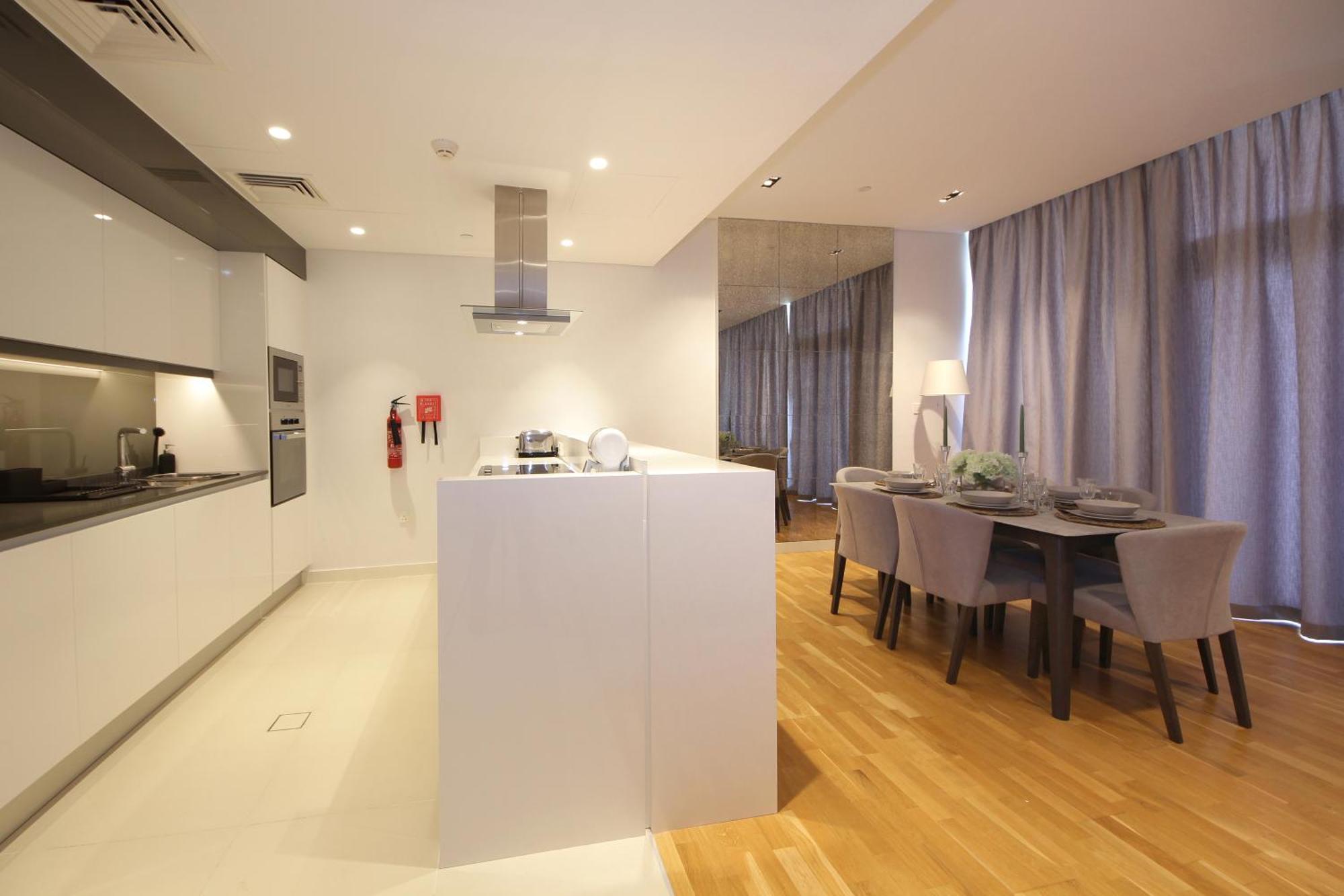 Apartment New Arabian Luxury 2 Bedroom In Blue Water Dubai