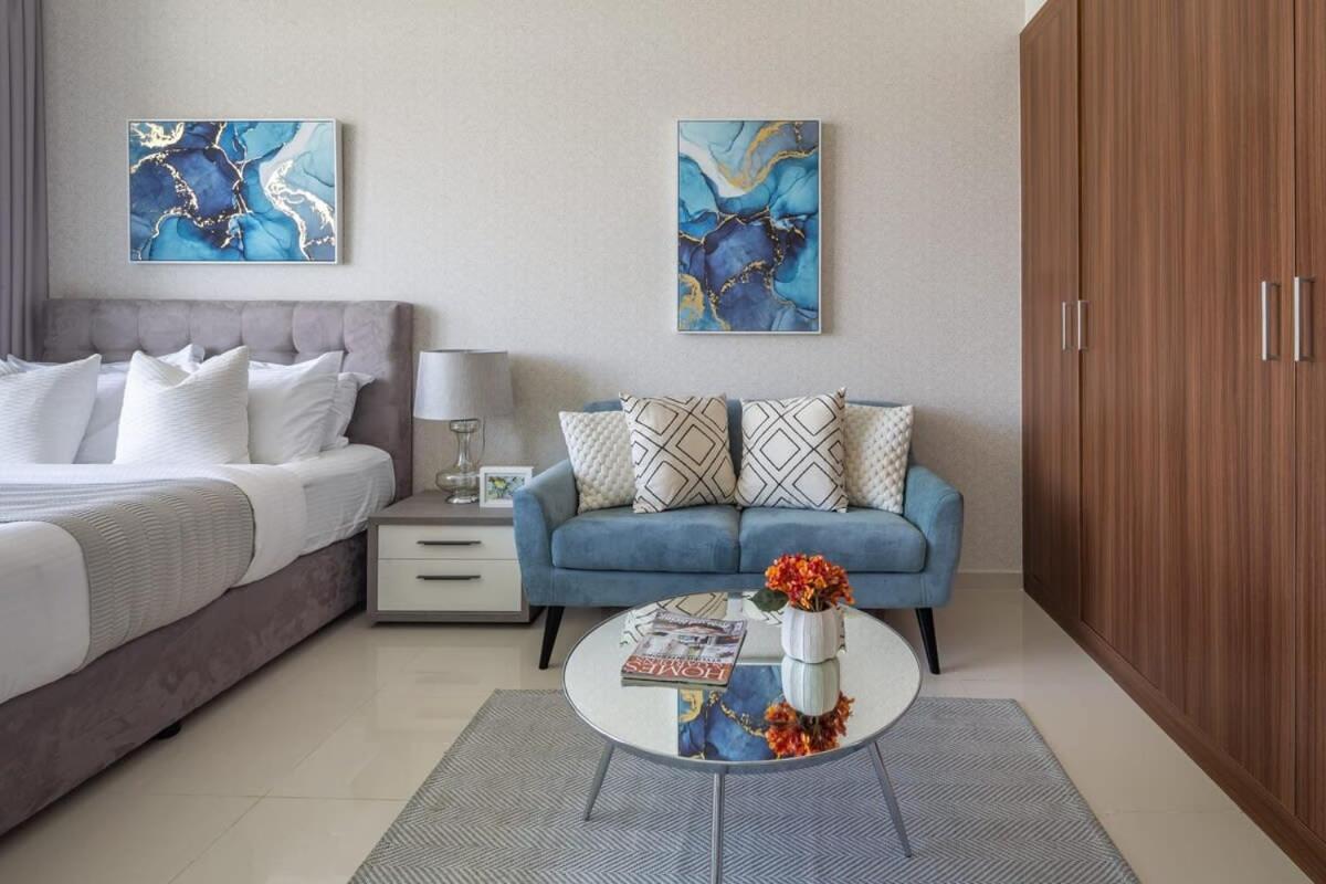 Frank Porter - Damac Hills Jasmine Apartamento *