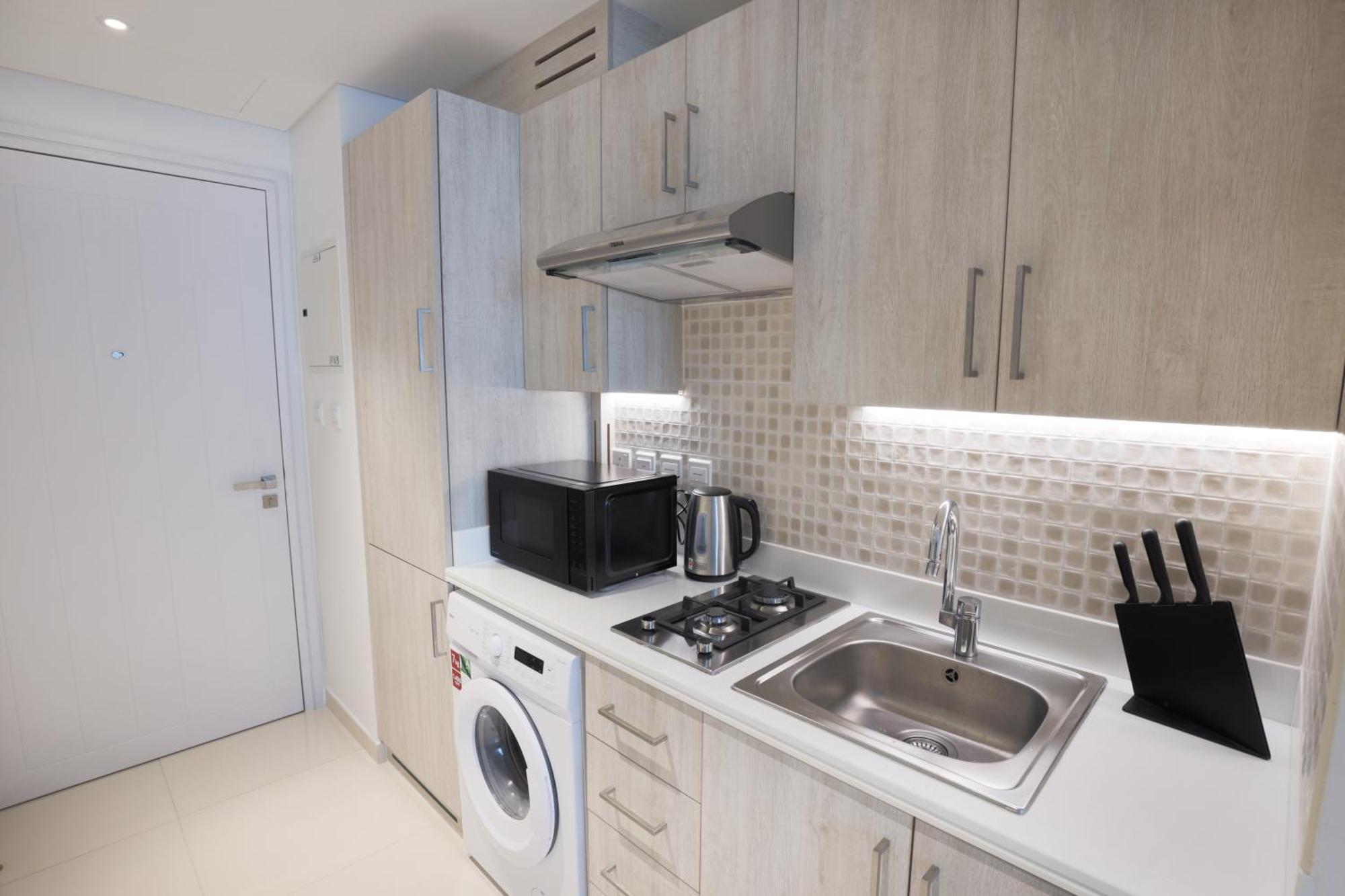 Luxurious Studio At Palm Jumeirah Apartment Dubai