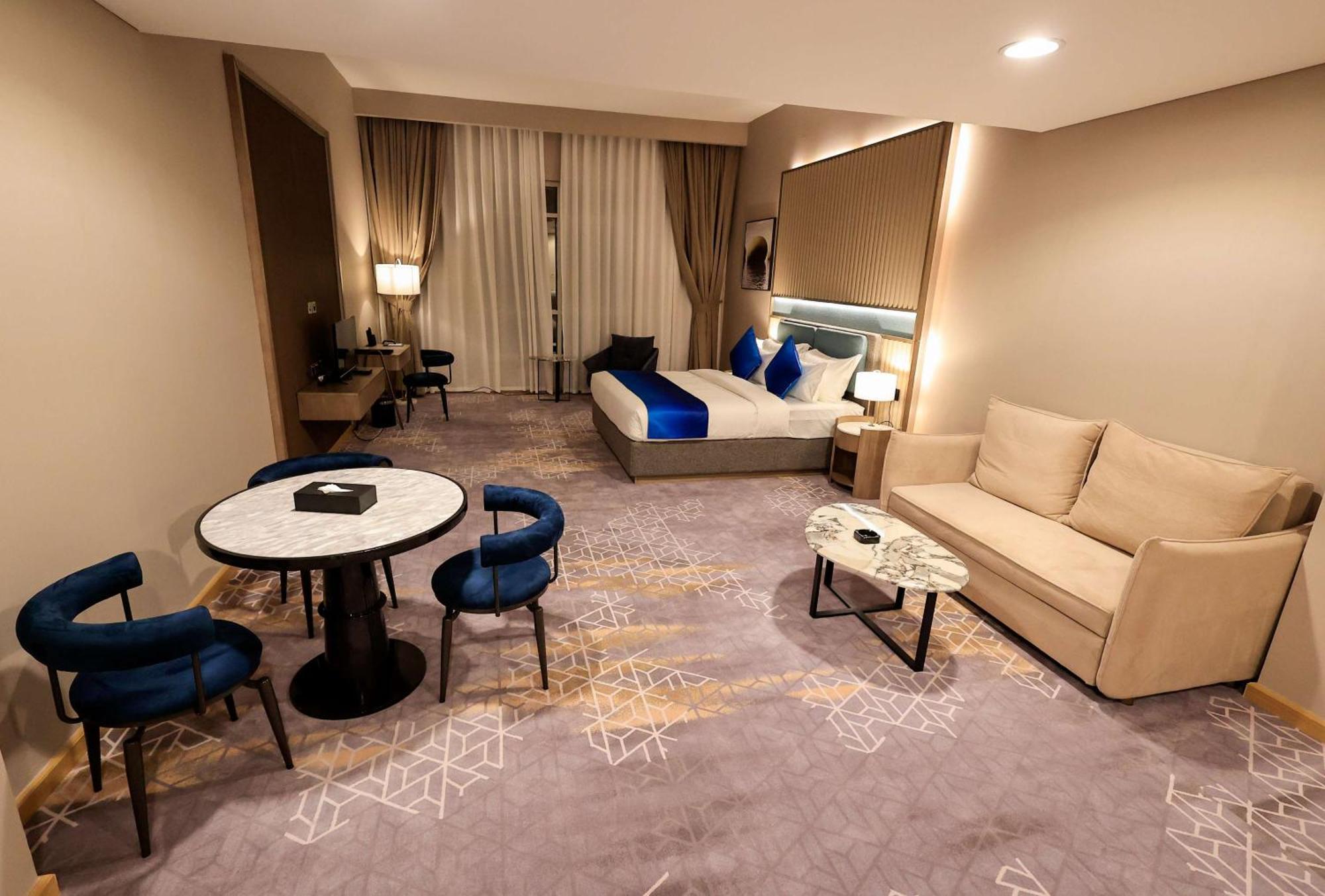 Western Premier M Four Dubai