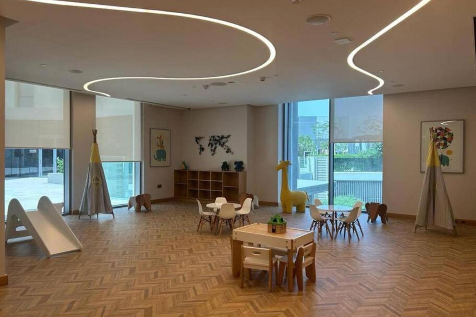 Apartment Brand New Charming 1br Dubai
