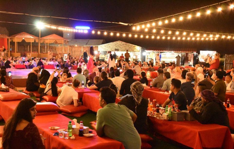 For Stays, Event Parties, Holidays With Foods And Entertainments * Dubai