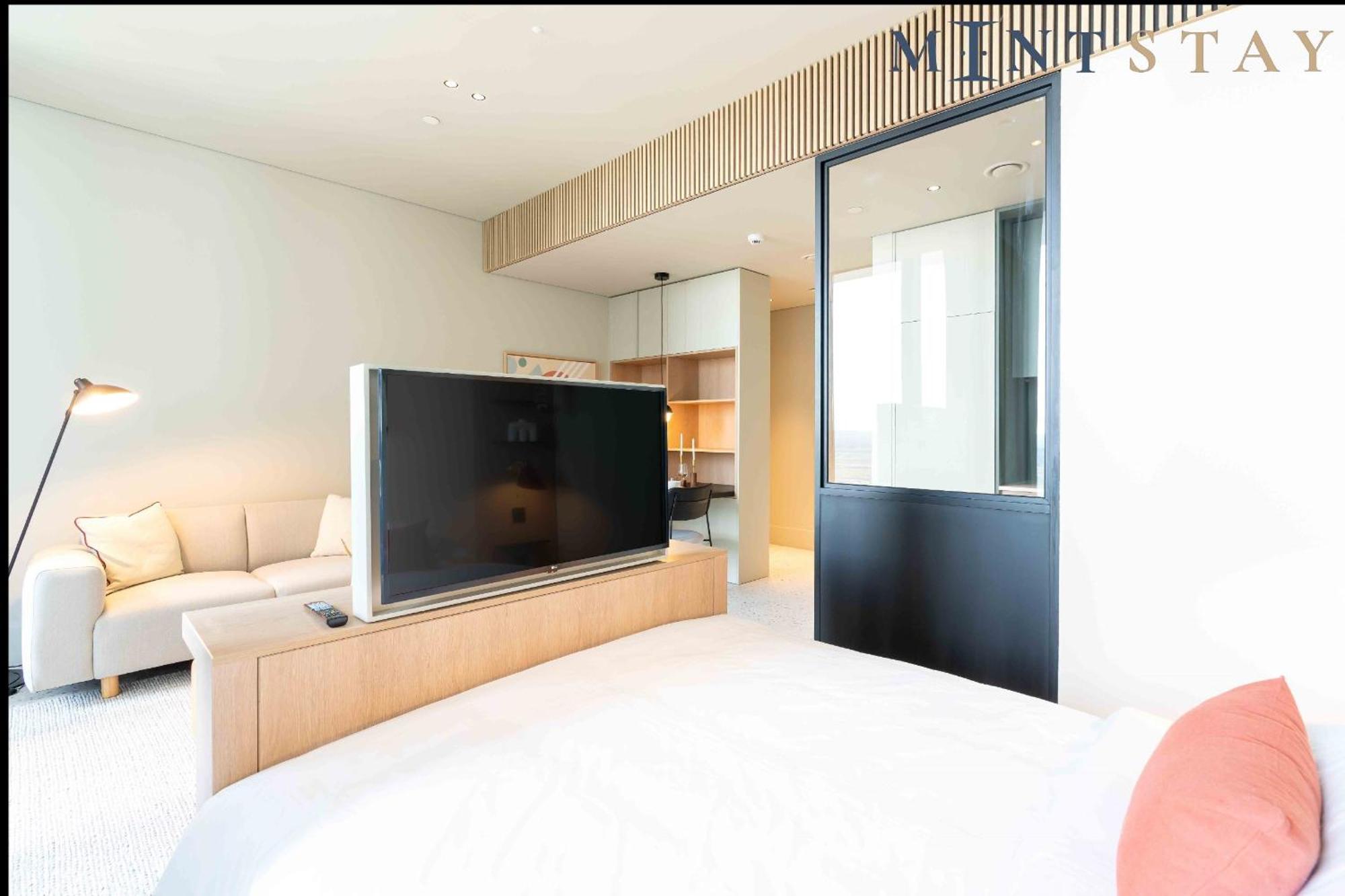 Upside Living, Business Bay - Mint