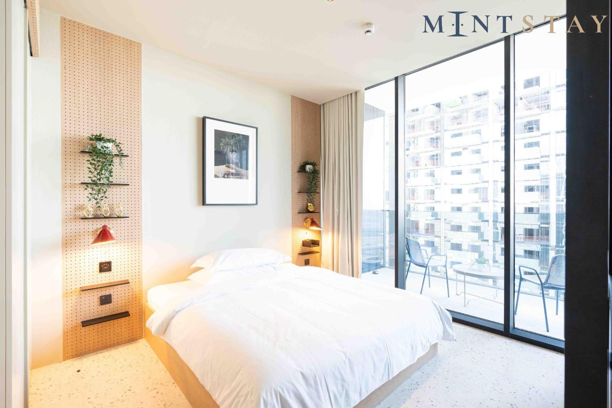 Upside Living, Business Bay - Mint