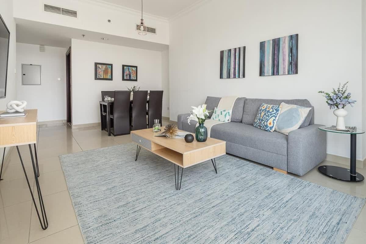 Frank Porter - V3 Tower Apartment Dubai