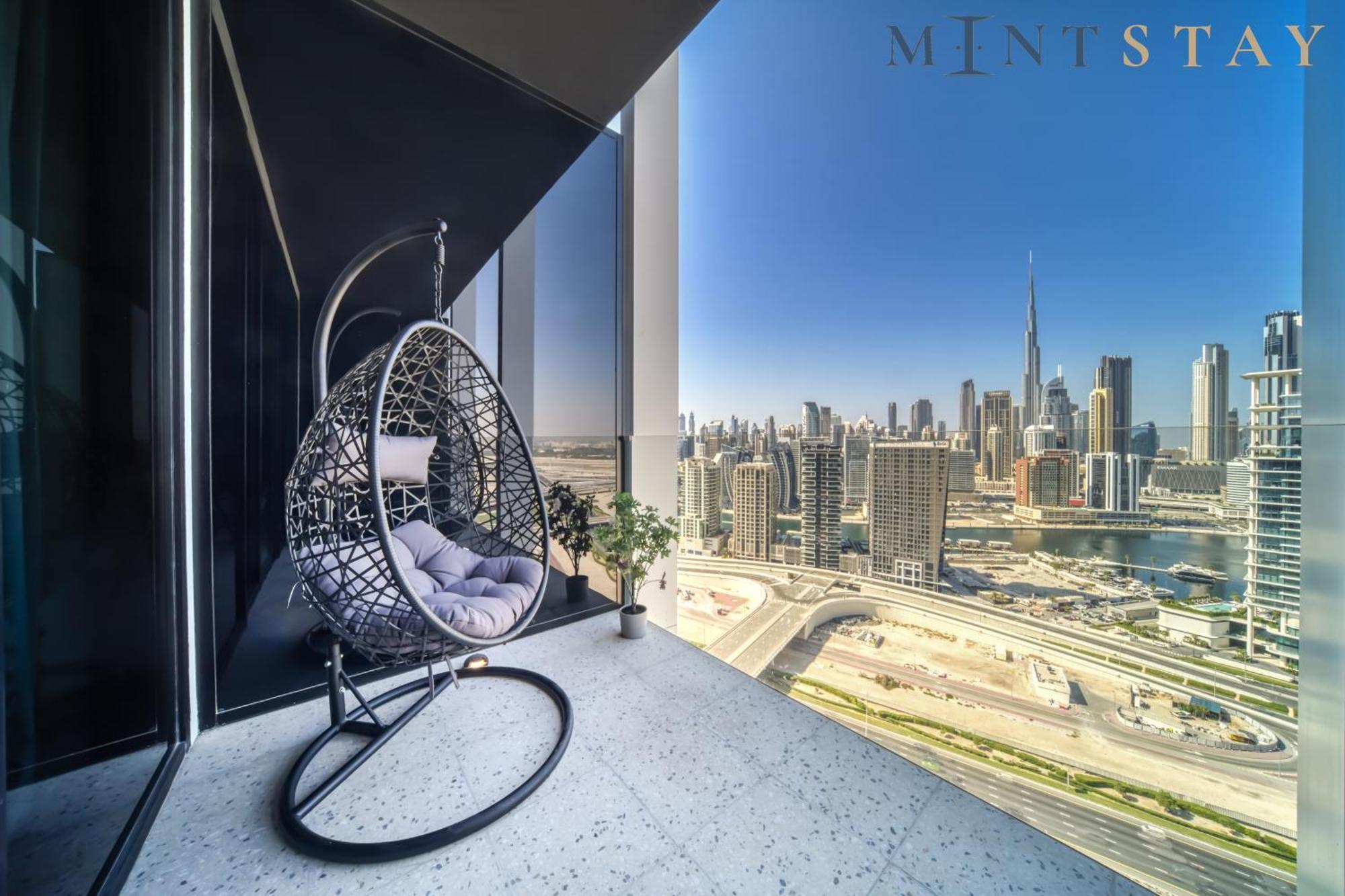 Apartment Upside Living, Burj Khalifa View, Business Bay - Mint Dubai