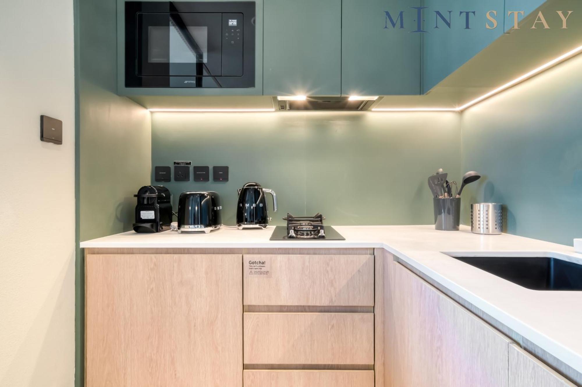 Apartment Upside Living, Burj Khalifa View, Business Bay - Mint Dubai
