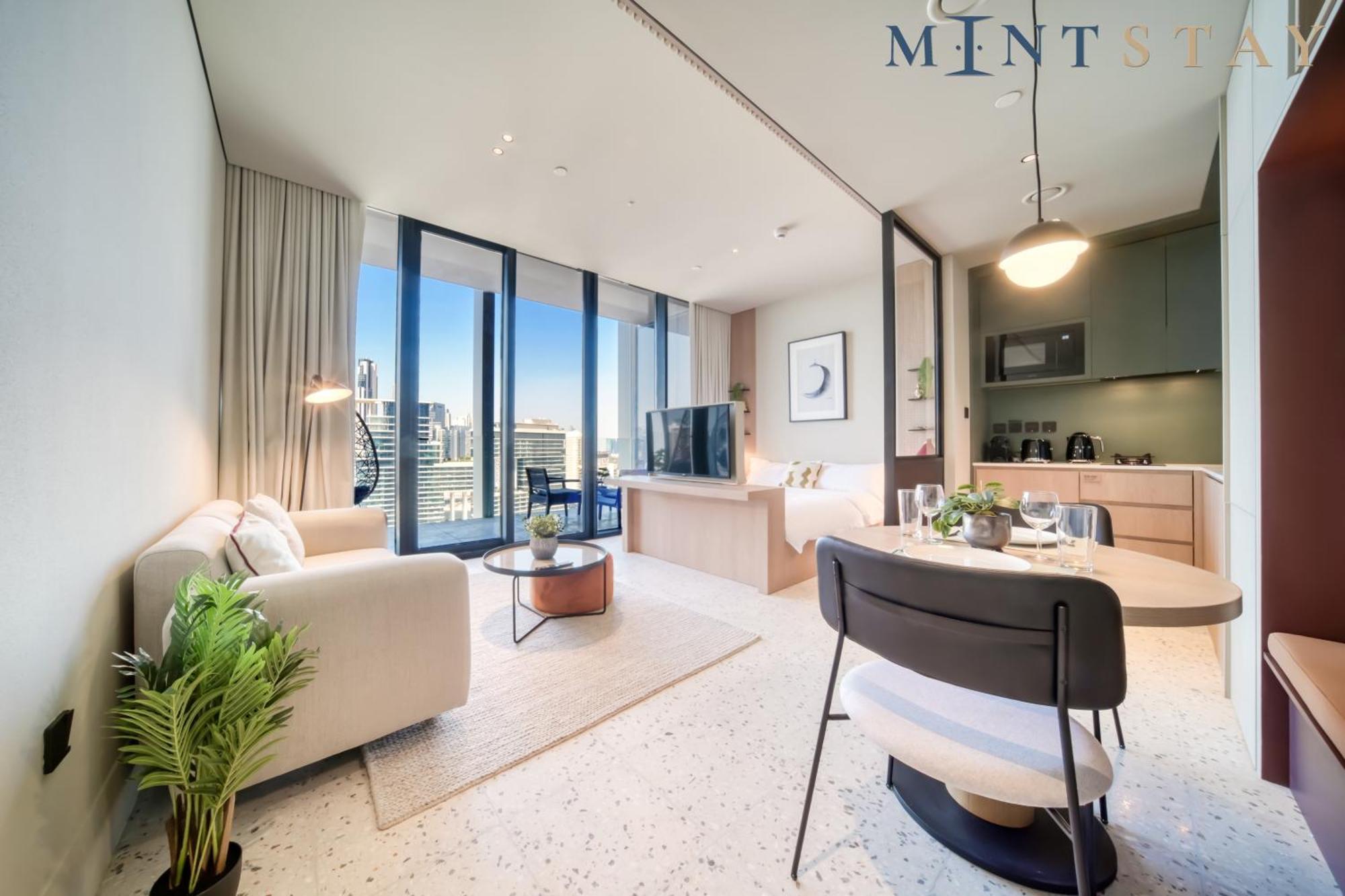 Apartment Upside Living, Burj Khalifa View, Business Bay - Mint