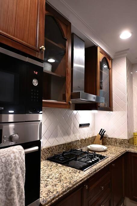 Apartment Lux Souk Al Bahar Downtown 1 Bedroom Flat - Steps To Mall *