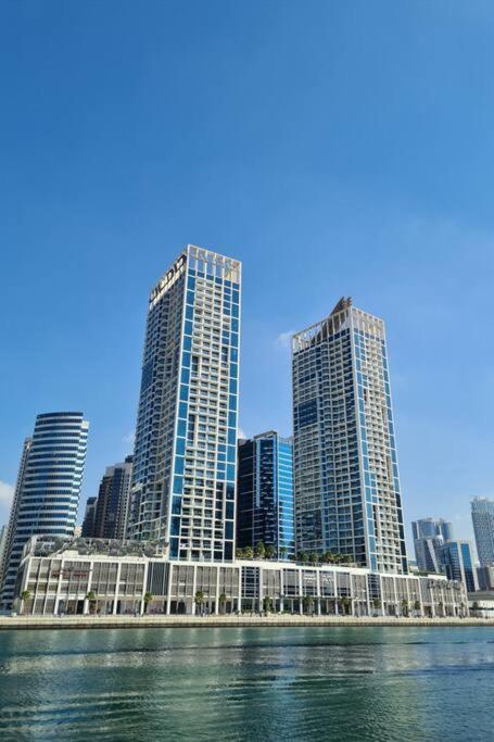 Apartment Escape 24 Luxury Damac Maison Prive Business Bay Dubai