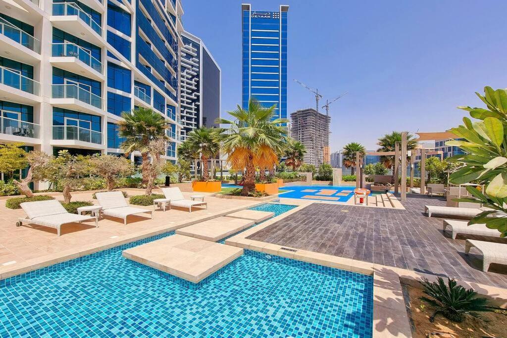 Escape 24 Luxury Damac Maison Prive Business Bay Apartment *