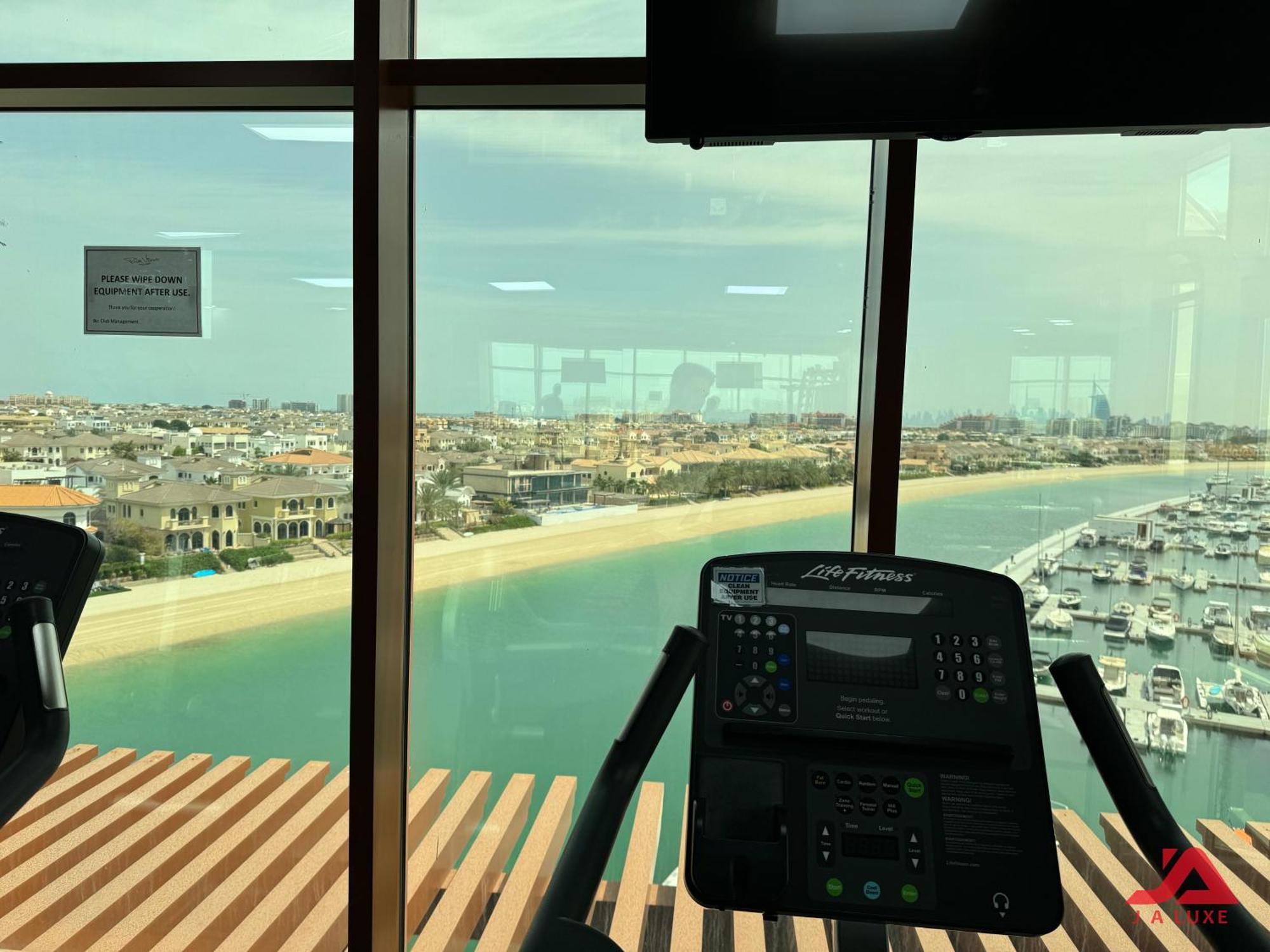 Daire Unique At Of Yachts With Panoramic Sea View Of Burj Khalifa, Alarab & Atalntis In Palm Jumeirah
