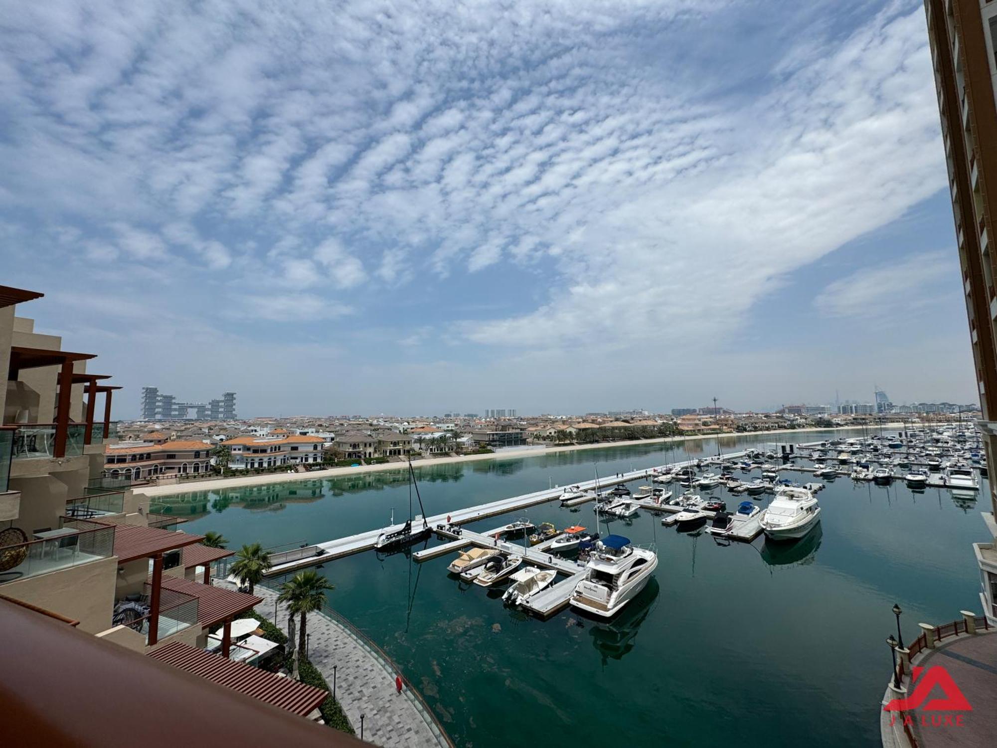 Unique At Of Yachts With Panoramic Sea View Of Burj Khalifa, Alarab & Atalntis In Palm Jumeirah Daire *