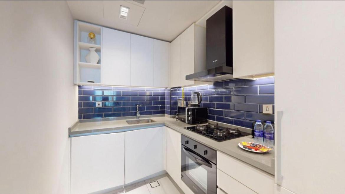 Luxury 2 Bedroom With View-dubai Business Bay *